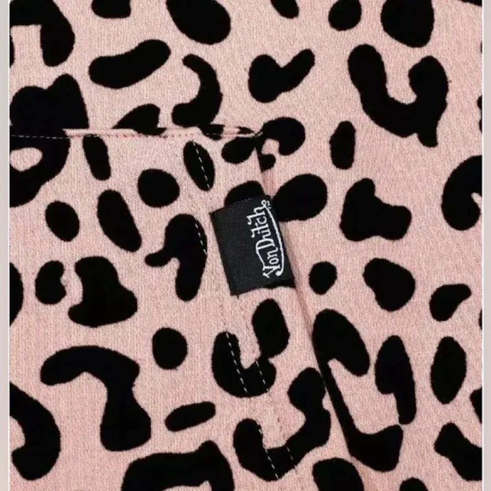 Von Dutch Unisex Dirty Pink Cheetah Hoodie Size Medium NWTS - Picture 3 of 4